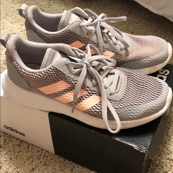 Adidas Tennis Shoes - Picture 3 of 5